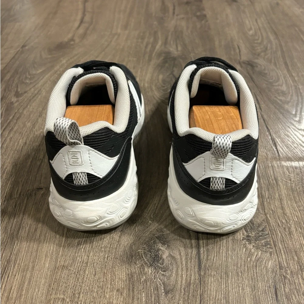 New Balance Fresh Foam X 1007 Women's Sneakers Black & White size 7.5 - Picture 5 of 12